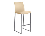 Trica Curvo Stool