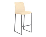 Trica Curvo Stool