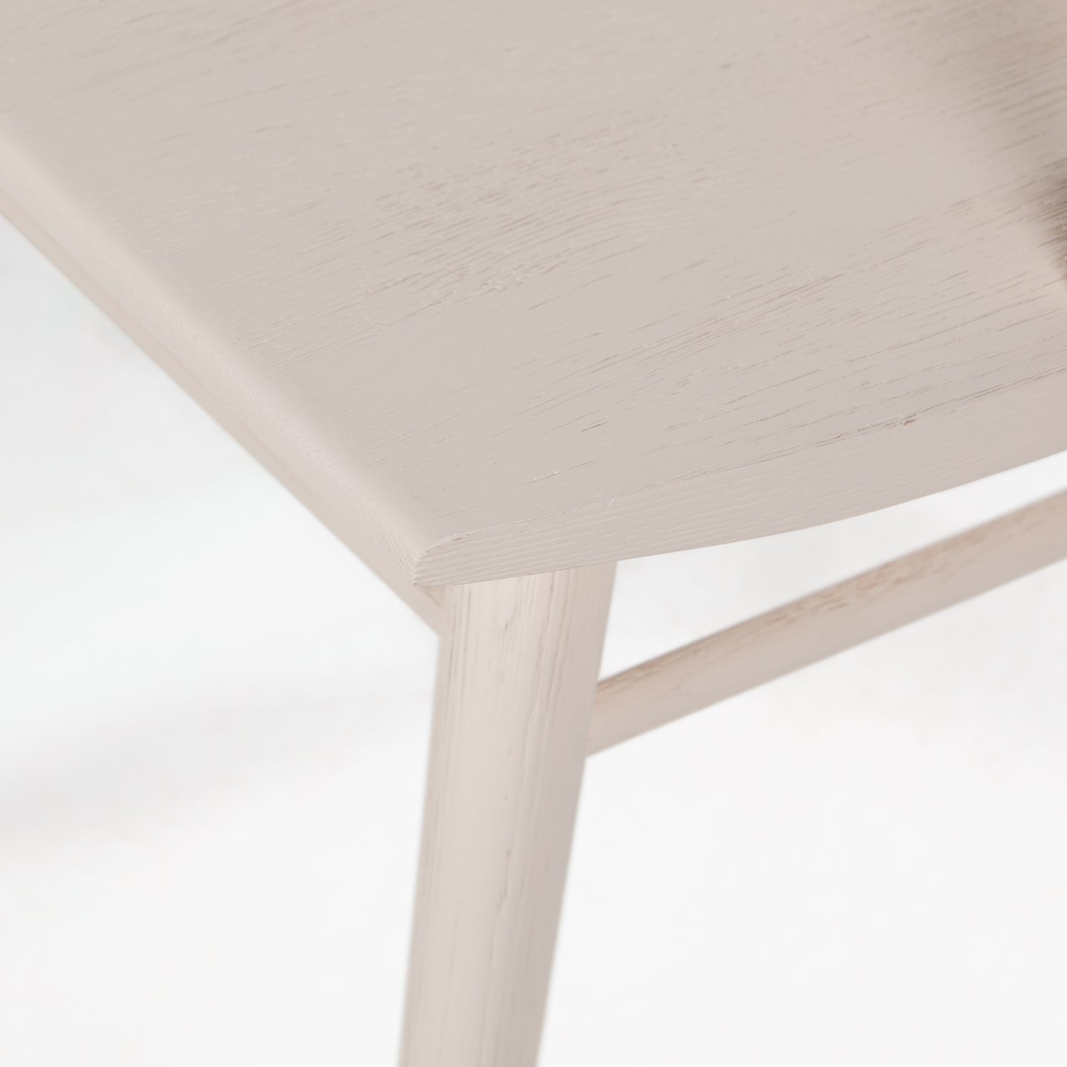 Off White Oak | Lewis Windsor Chair | Valley Ridge Furniture