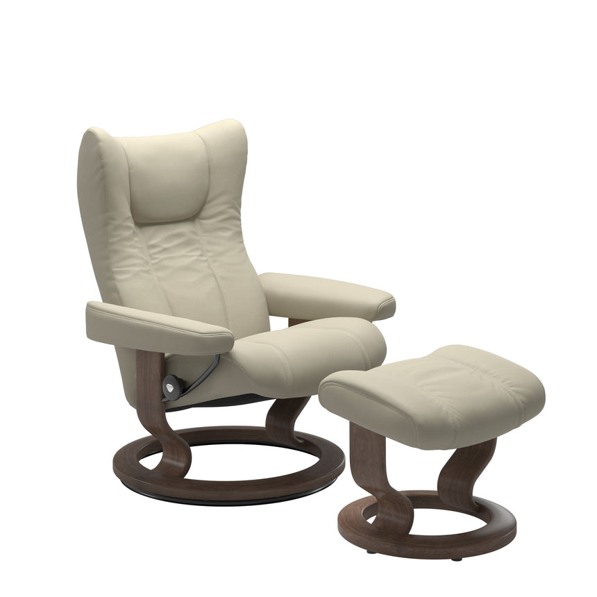 Wing Recliner - Classic Base - Paloma Light Grey - Walnut Wood