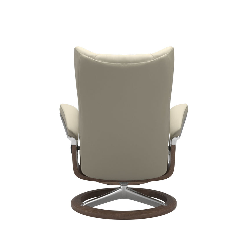 Wing Recliner - Signature Base - Paloma Light Grey - Walnut Wood