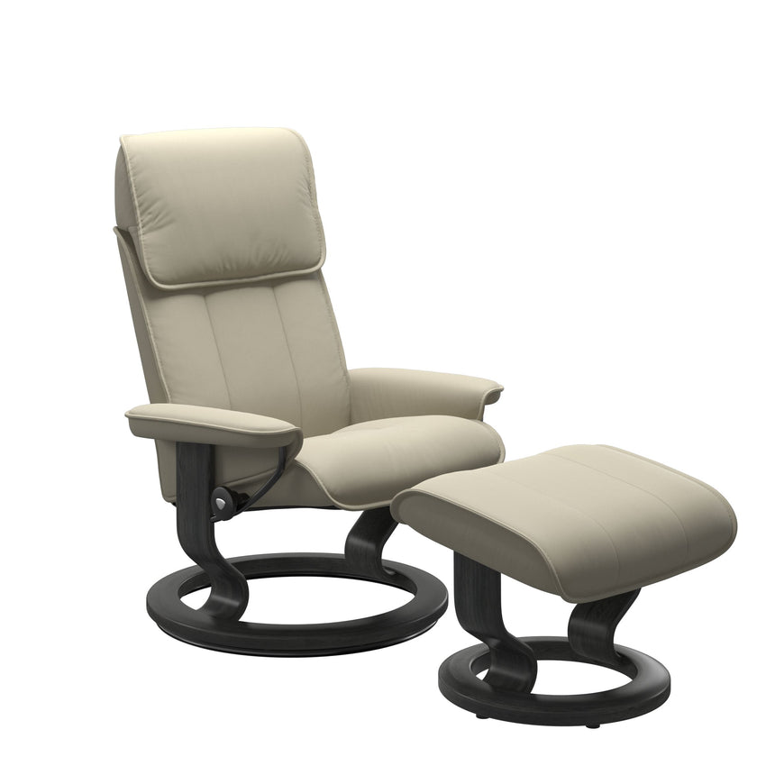 Admiral Recliner - Classic Base - Paloma Light Grey - Grey Wood
