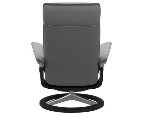 Paloma Leather Silver Grey M & Black Base | Stressless Admiral Signature Recliner | Valley Ridge Furniture