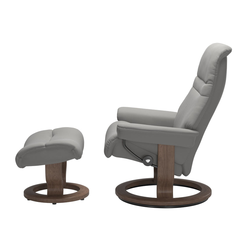 Sunrise Recliner - Classic Base - Paloma Silver Grey - Walnut Wood