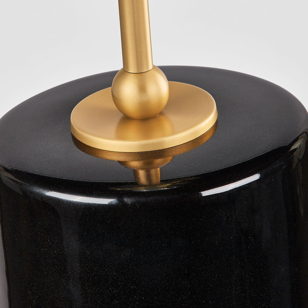 Lauren 26 Table Lamp