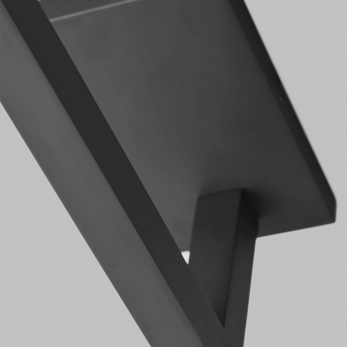 Stagger X-Large Wall Sconce