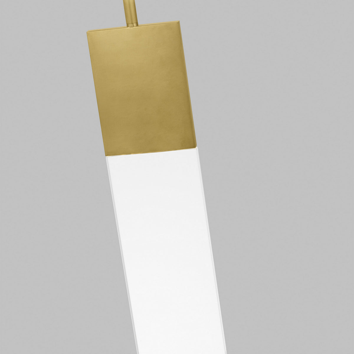 Kulma Medium Pendant