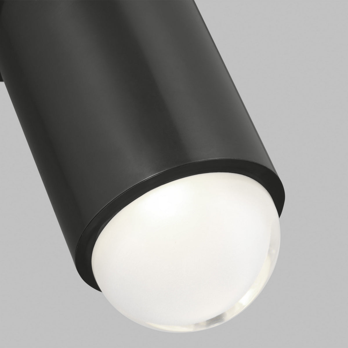 LED Flush Mount — 5.70", Ebell
