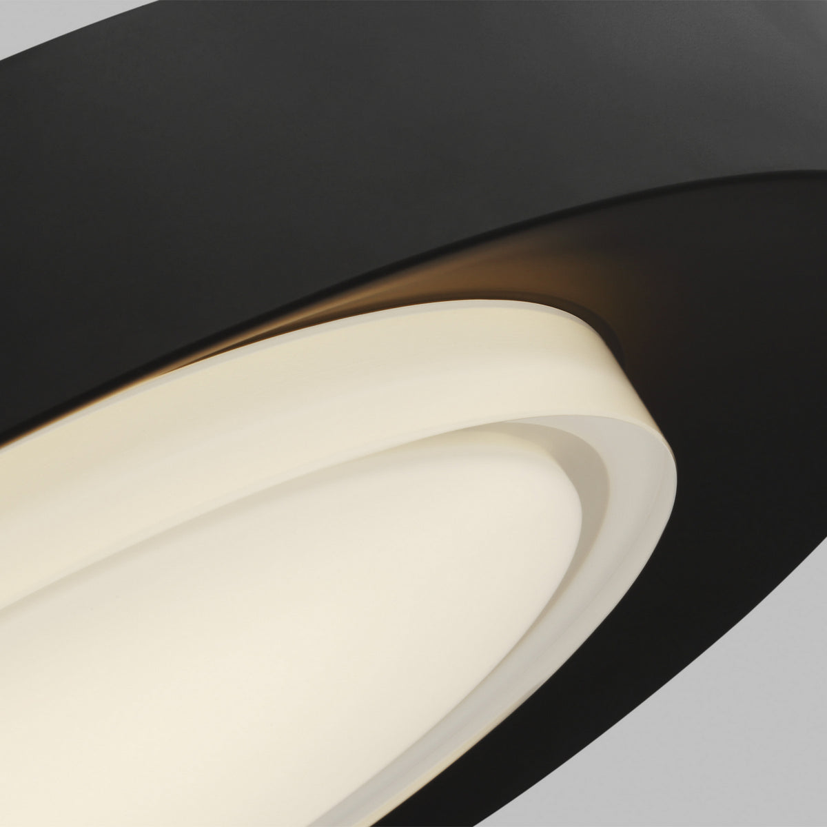 Hilo 16 Flush Mount