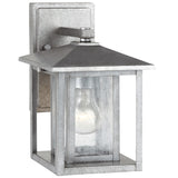 Hunnington 11" Lantern — Clear Seeded, A19