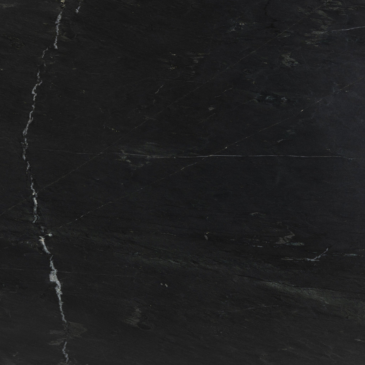 Belle Round Dining Table