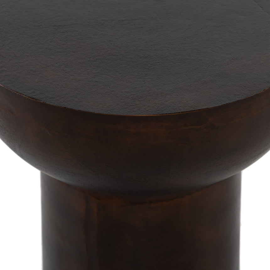 Antique Rust | Searcy End Table | Valley Ridge Furniture