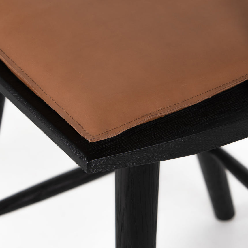 Black Oak and Whiskey Saddle Leather with Ivory Backing Fabric (Counter Height) | Lewis Windsor Bar/Counter Chair | Valley Ridge Furniture
