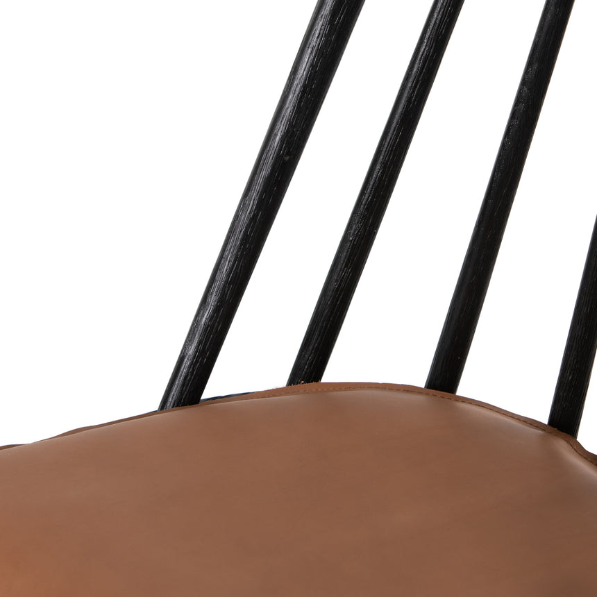 Black Oak and Whiskey Saddle Leather with Ivory Backing Fabric (Counter Height) | Lewis Windsor Bar/Counter Chair | Valley Ridge Furniture