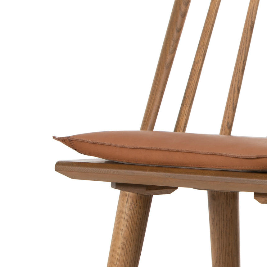 Sandy Oak and Whiskey Saddle Leather with Ivory Backing Fabric (Counter Height) | Lewis Windsor Bar/Counter Chair | Valley Ridge Furniture