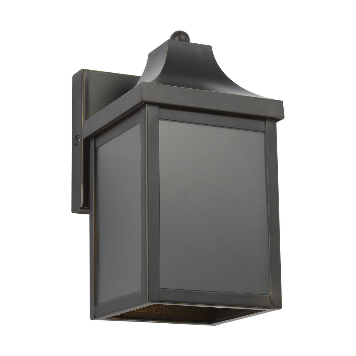 Saybrook 9" Lantern — 8.63"