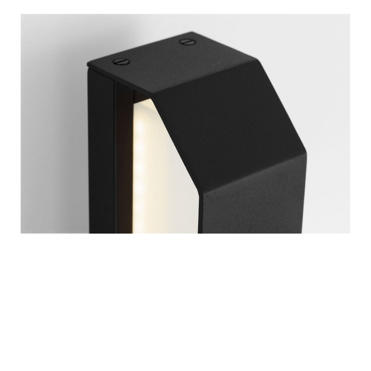 Lakemont 18” Led Outdoor Wall