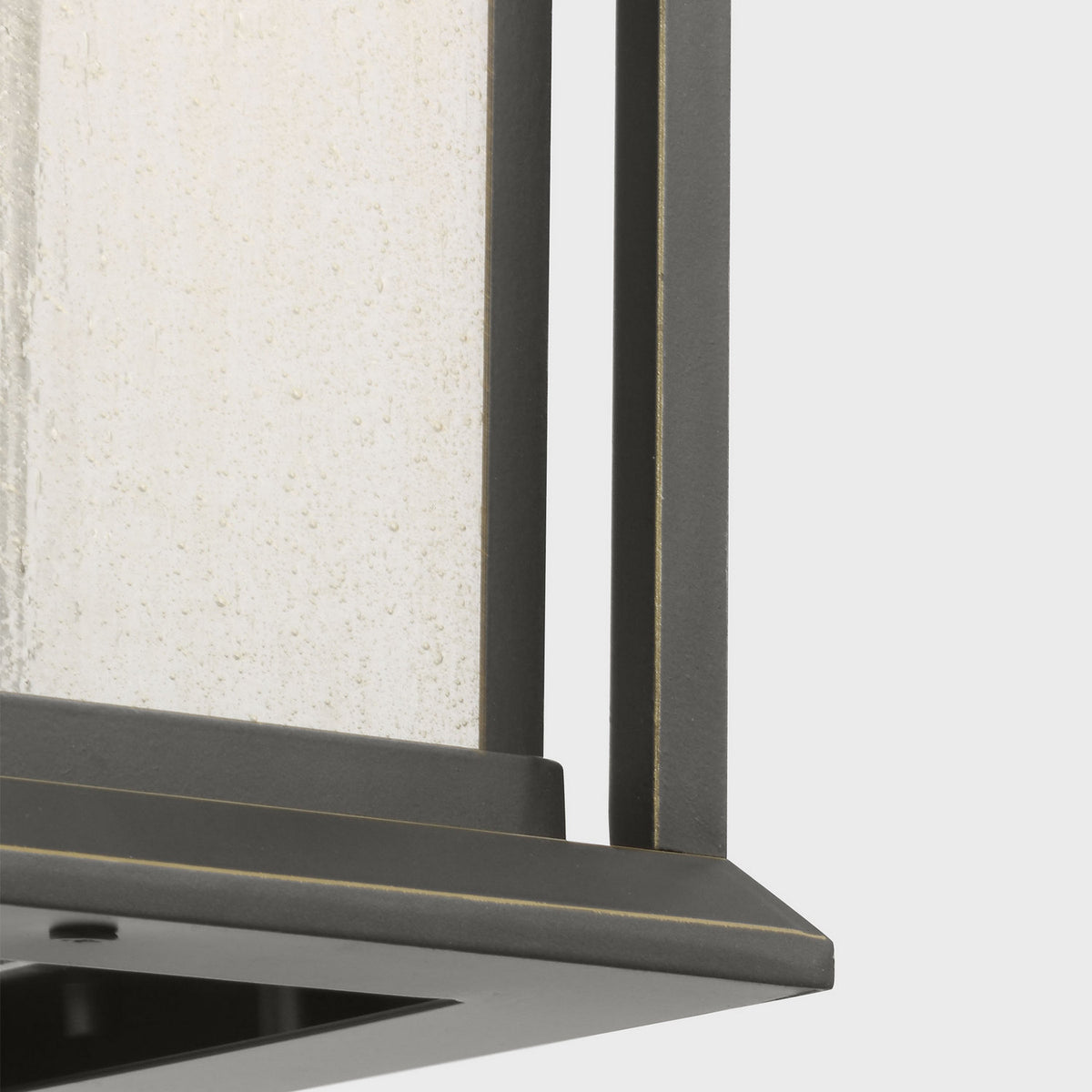 Audley 15" LED Lantern — Distressed Seeded