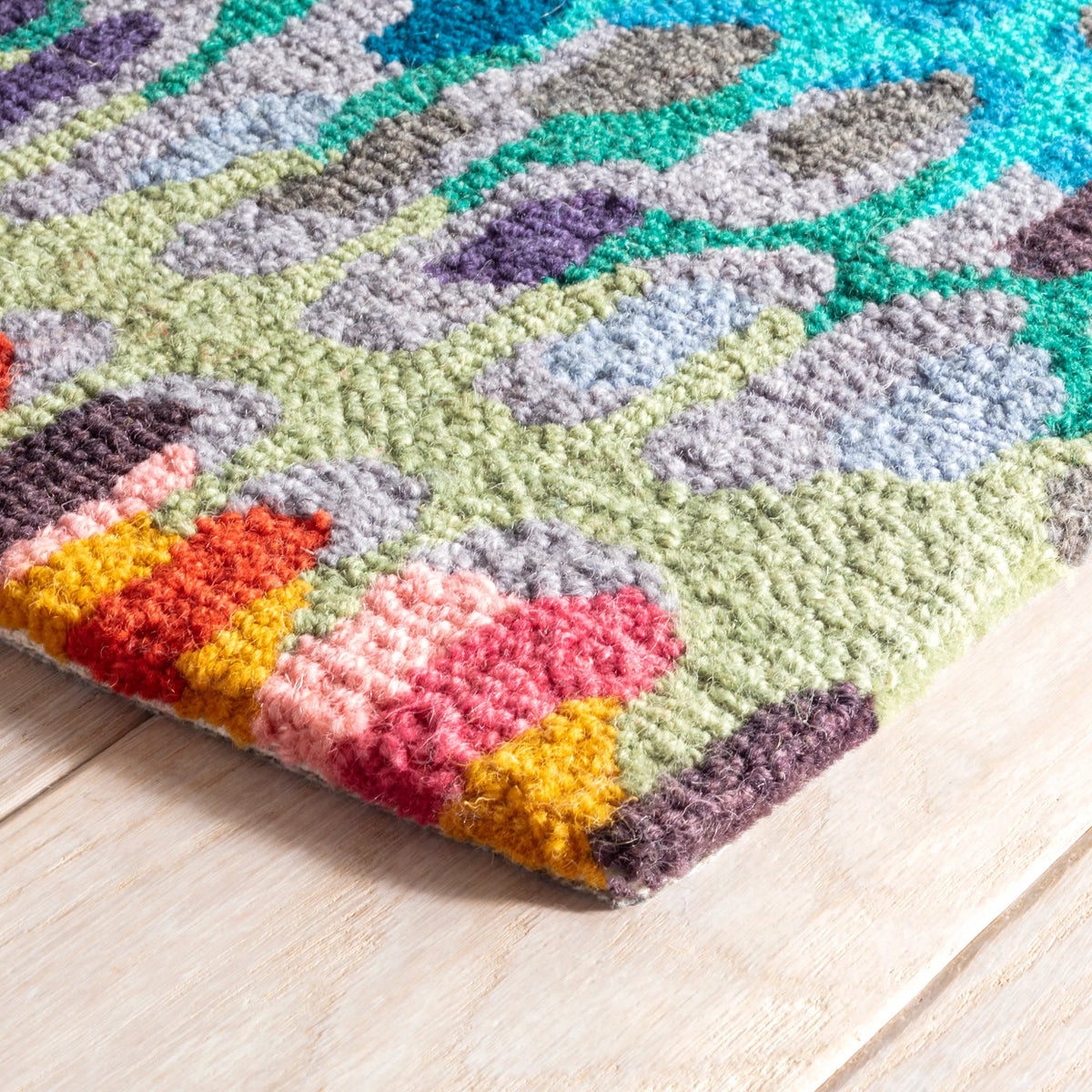 Dash & Albert Paint Chip Hand Micro Hooked Wool Rug in Multicolour, corner detail
