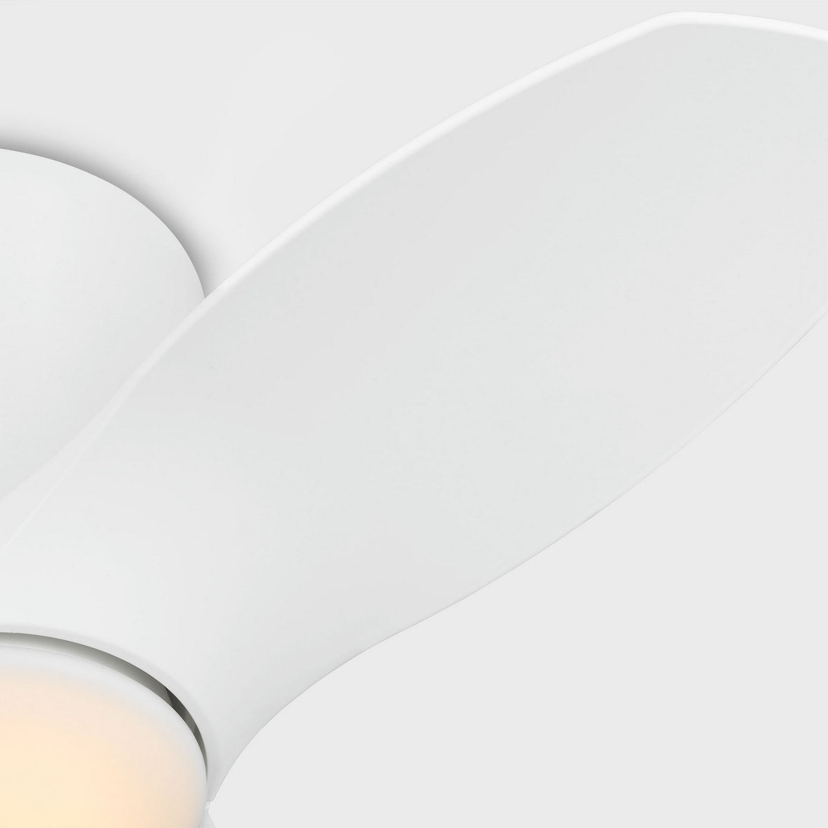 Titus 32 Hugger LED Ceiling Fan