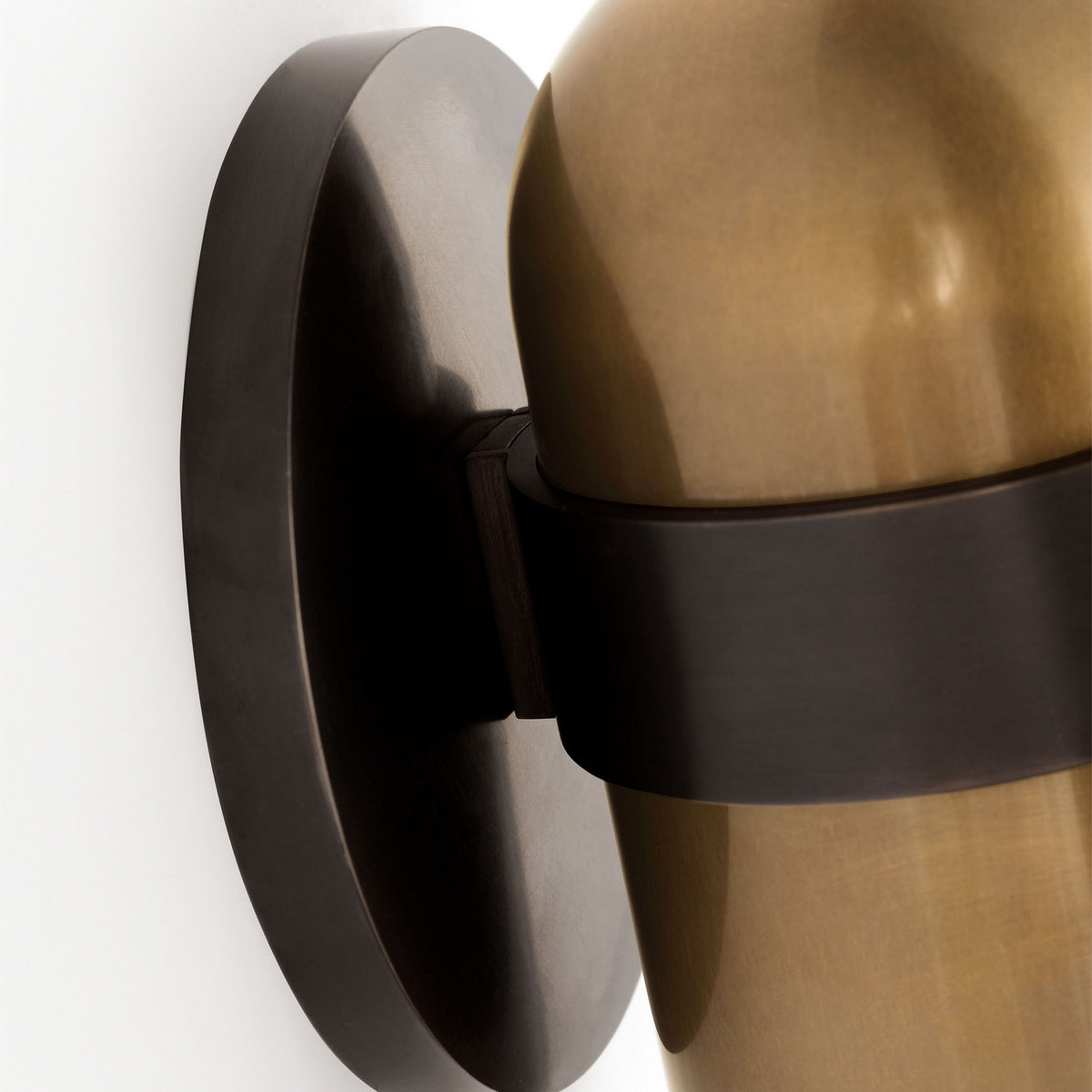 Octavia Small Sconce