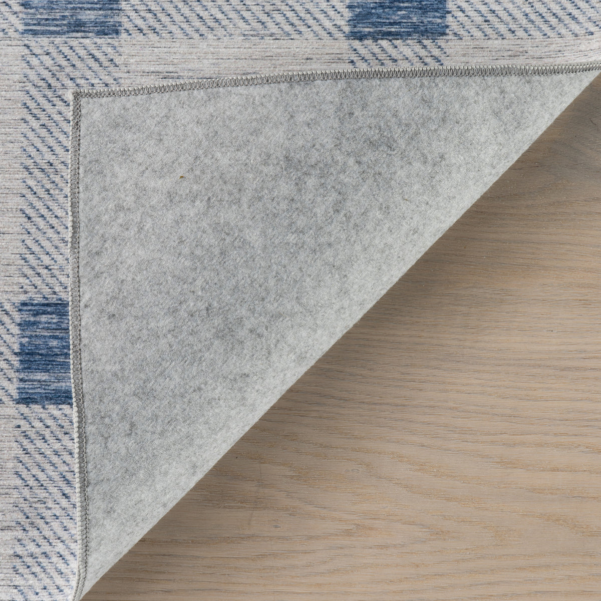 Gingham Machine Washable Rug