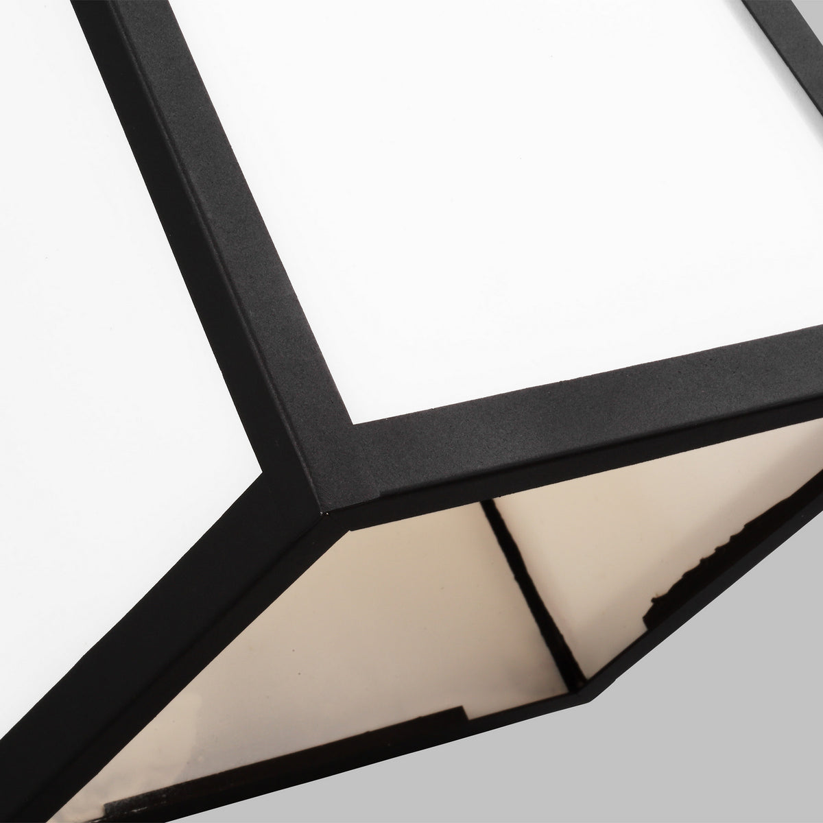 Founders Large Wall Lantern — 75 W
