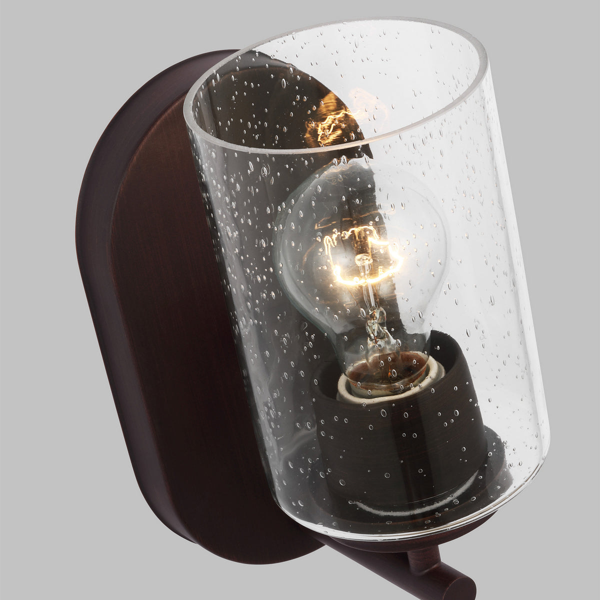 Oslo One Light Bath — Clear Seeded