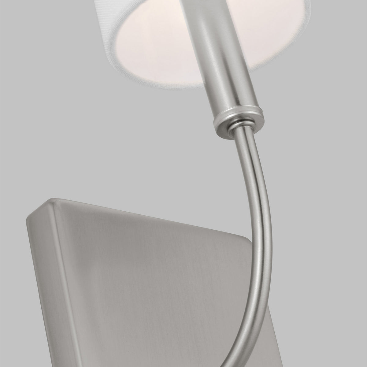 Greenwich 1-Light Sconce — 60 W