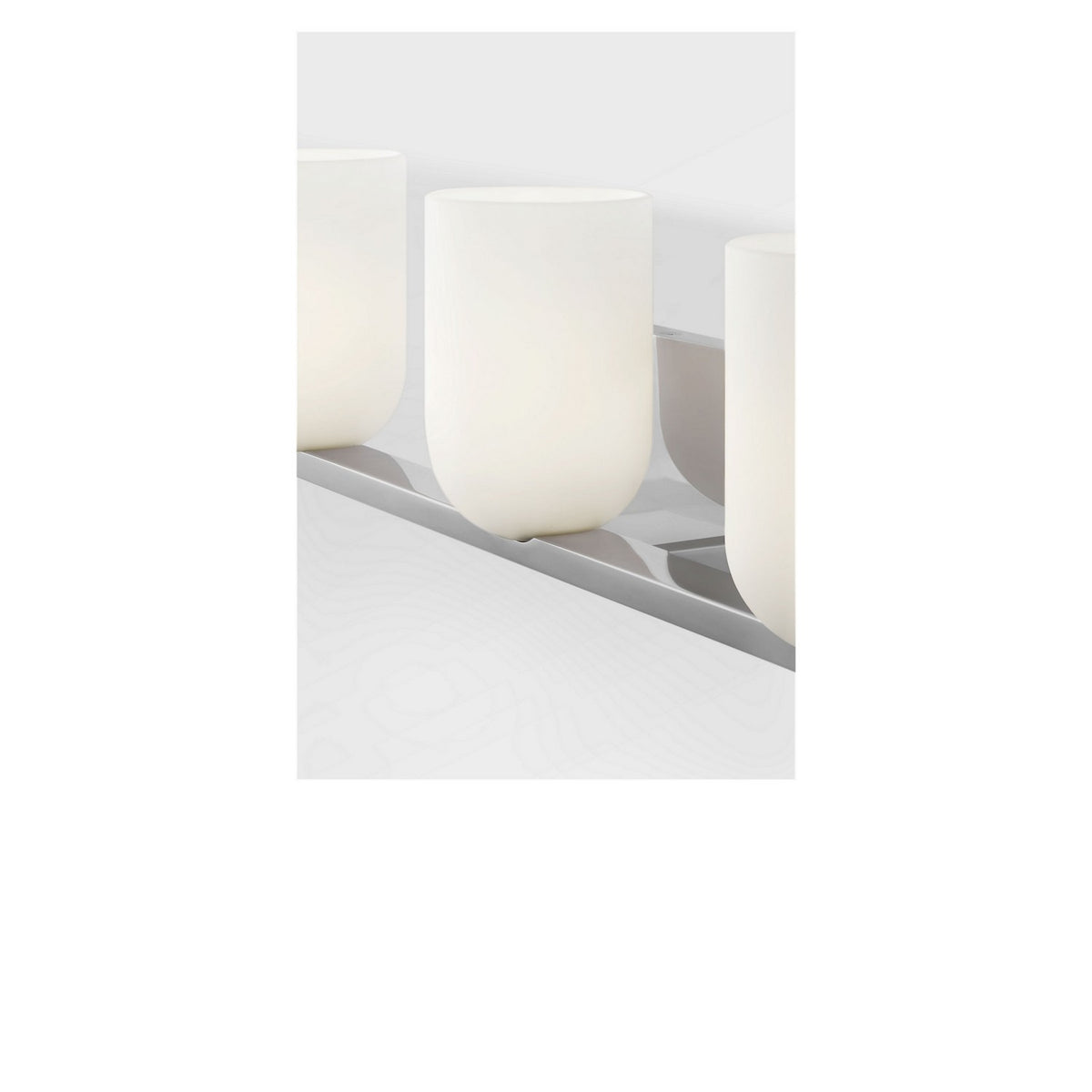 Neblina Three Light Vanity