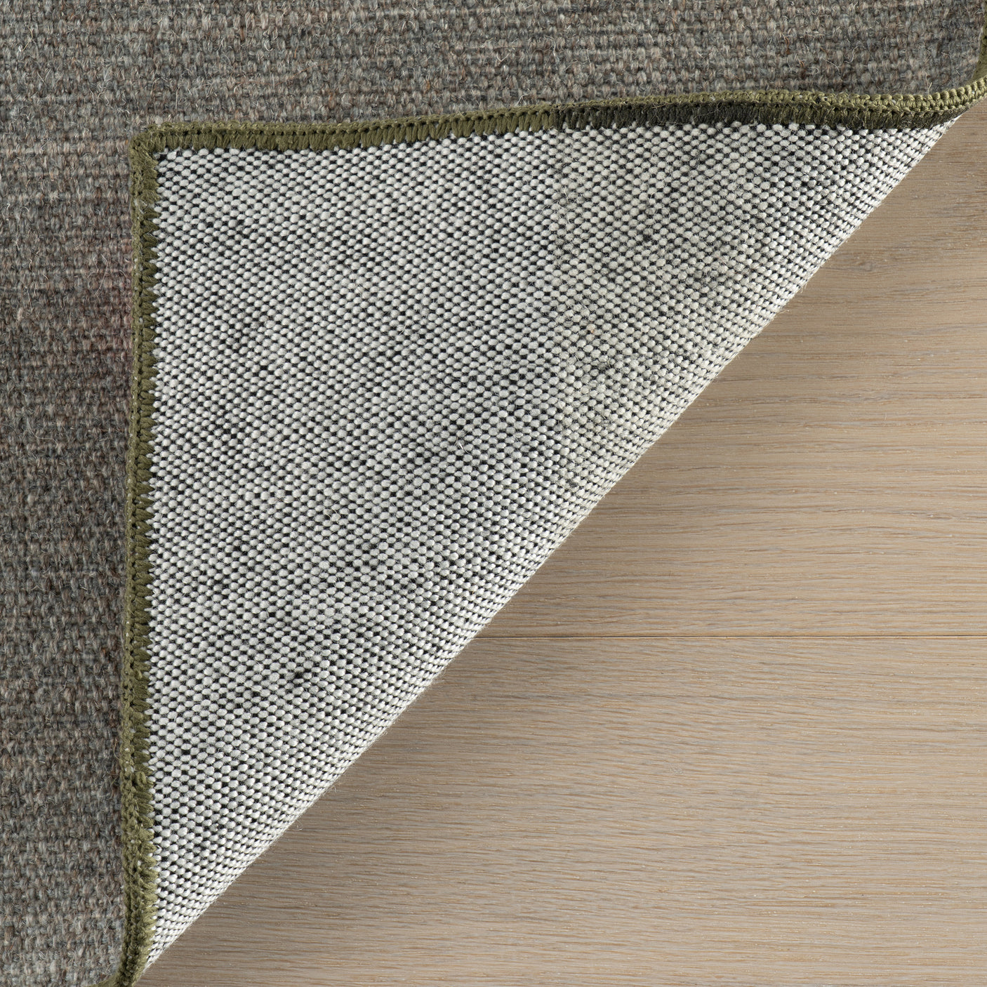 Nate Berkus Ivy Soft Floral Washable Area Rug