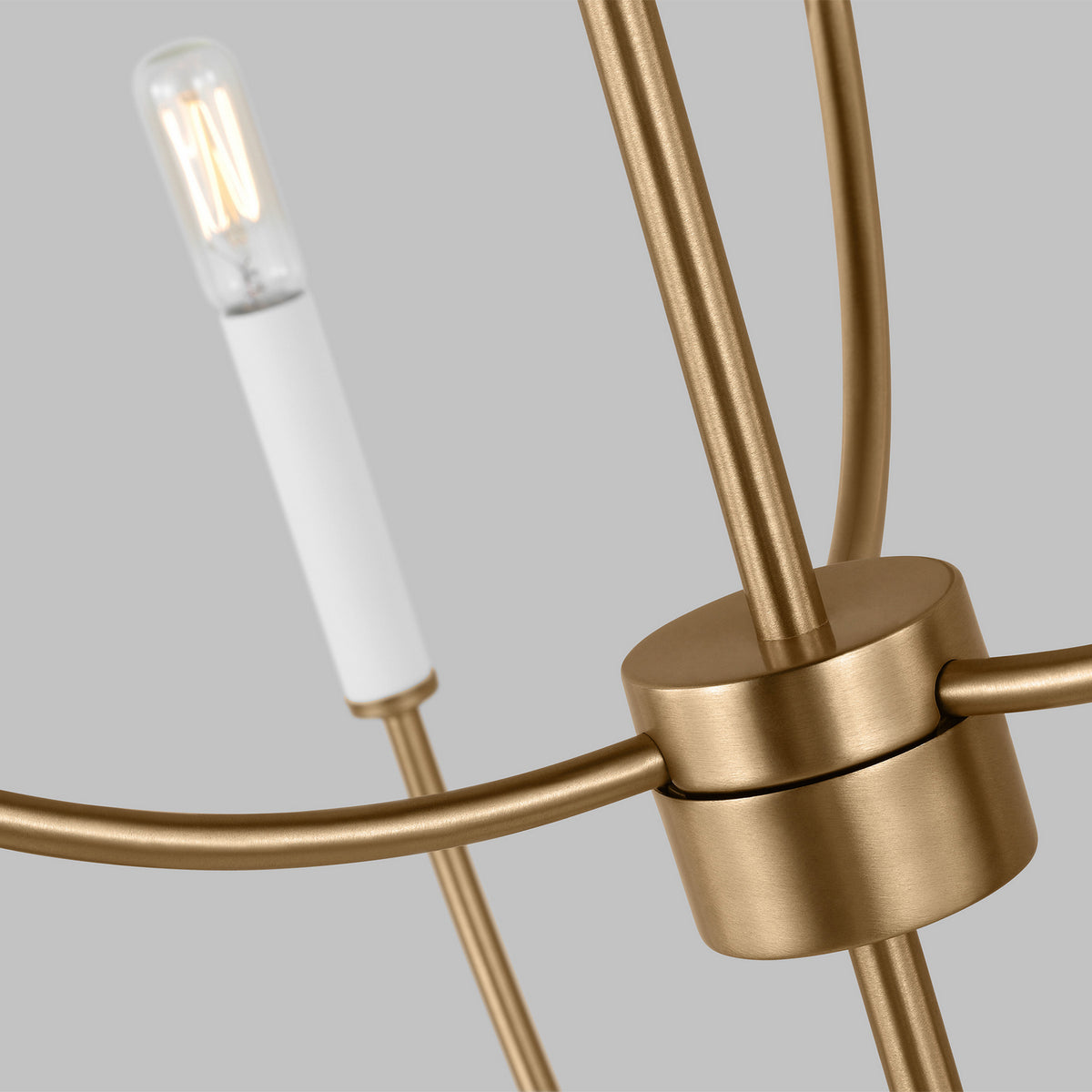 Nine Light Chandelier — 34.00", 40 W