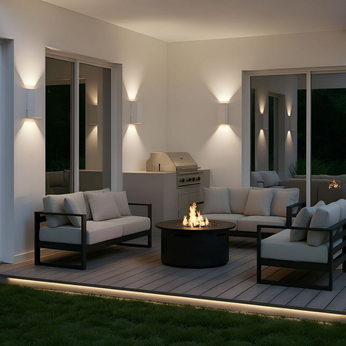 Two Light Wall Lantern — 14.25", Pohl