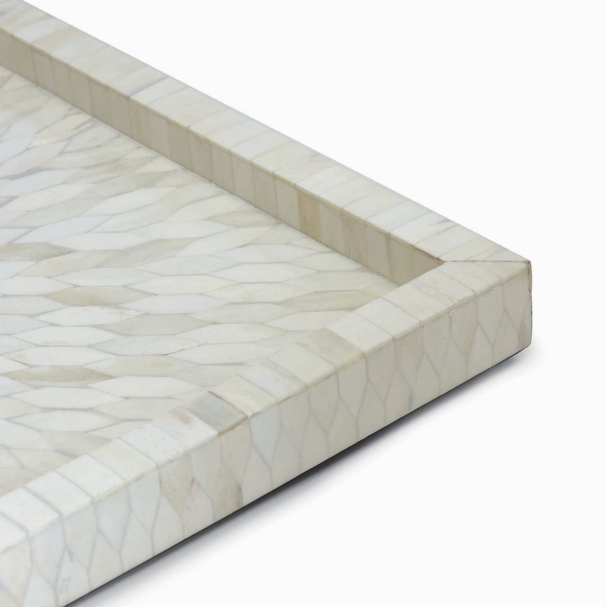 Montara Tray