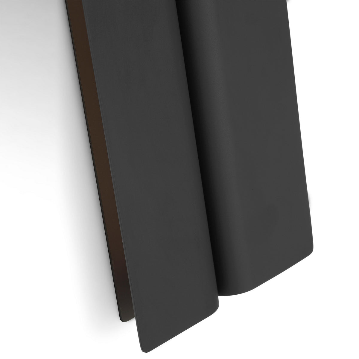 Cloak 18 Vanity