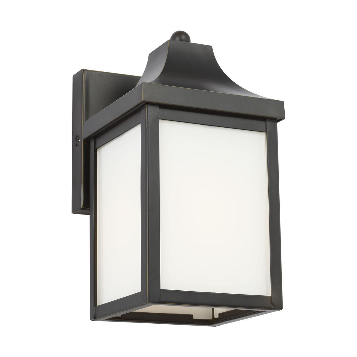 Saybrook 9" Lantern — 8.63"