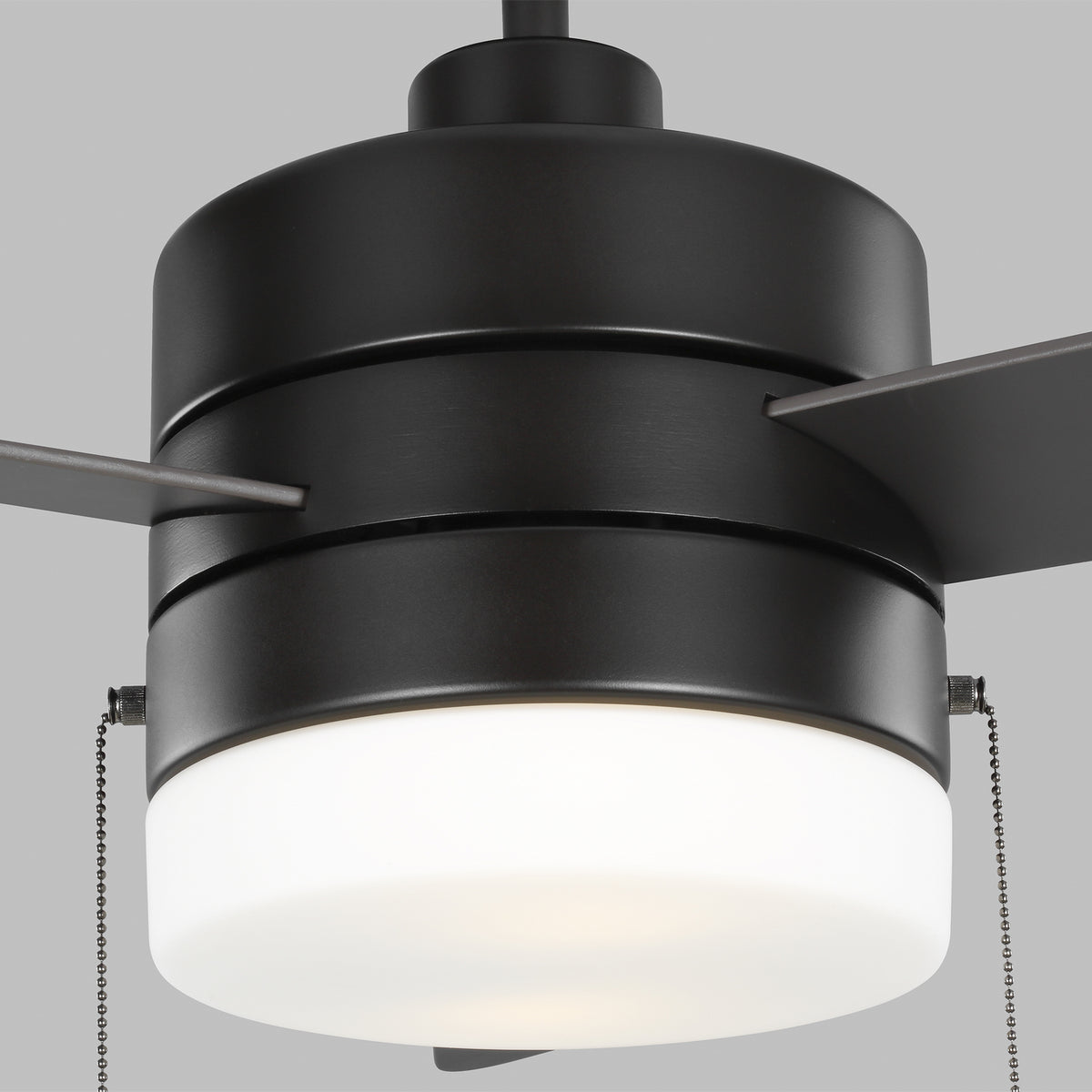 Syrus 52" LED Ceiling Fan