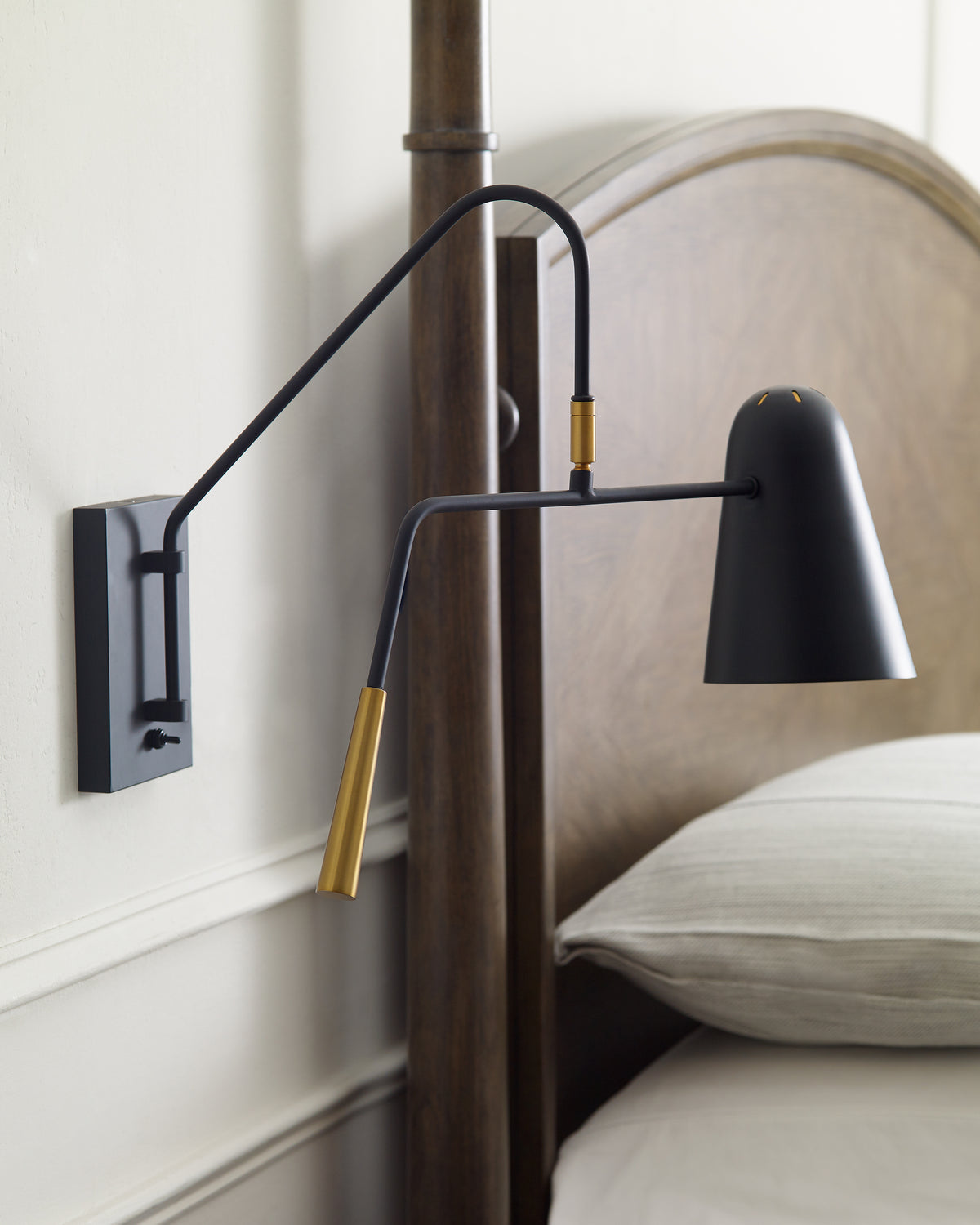 Simon Sconce