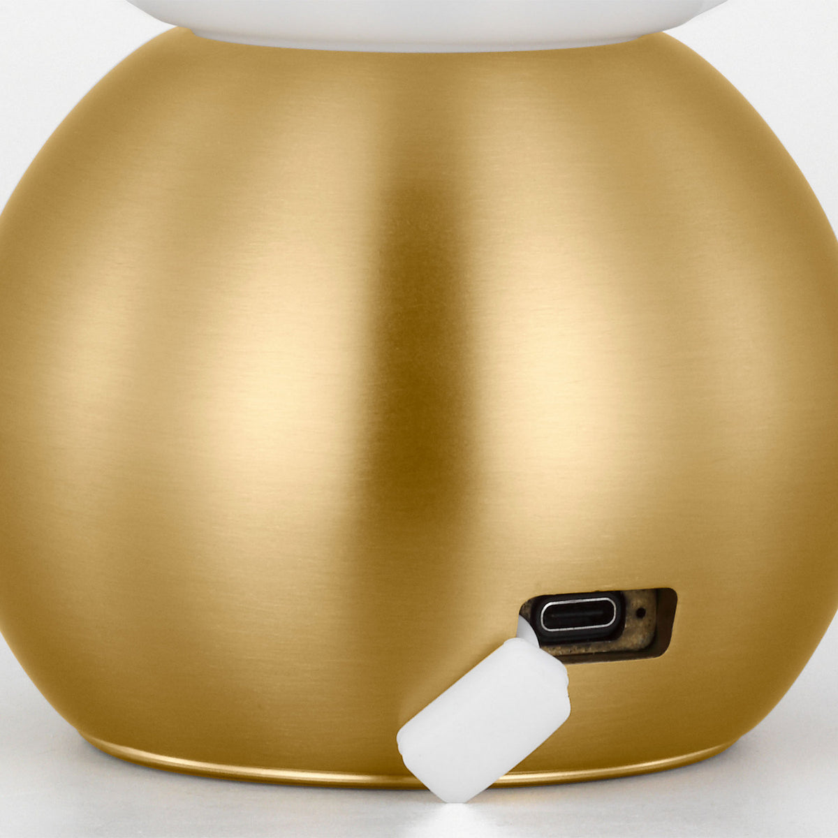 Suki Rechargeable Mini Table Lamp