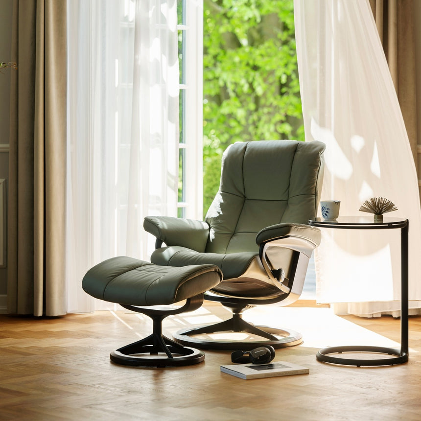 Stressless Mayfair Recliner Classic Base, room setting, shown in Paloma Shadow Green, Signature base all-groups
