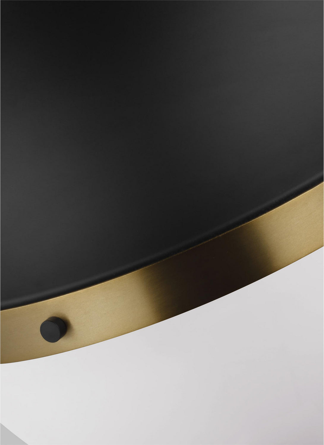 Hanks Medium Pendant — 75 W