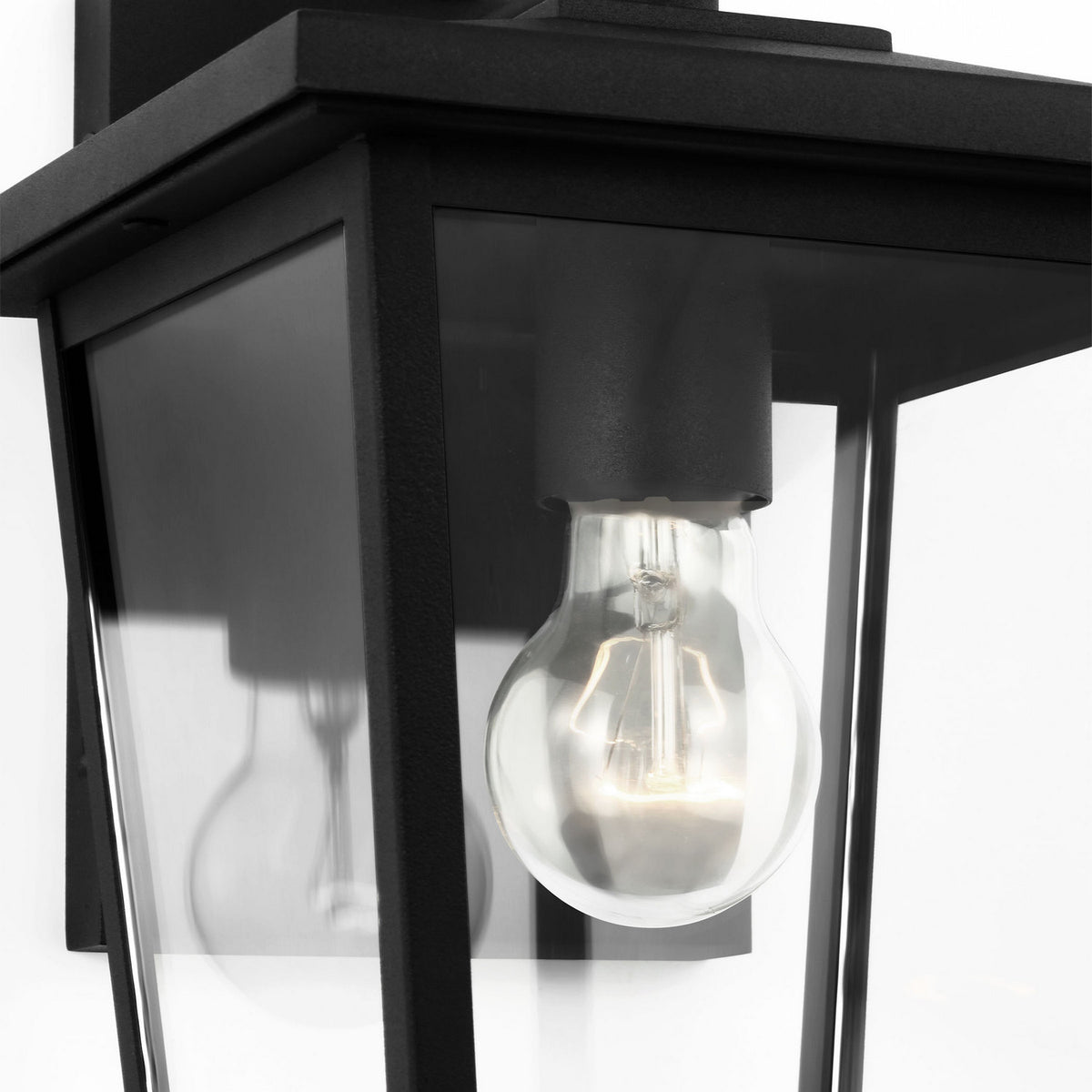Linton 16" Lantern