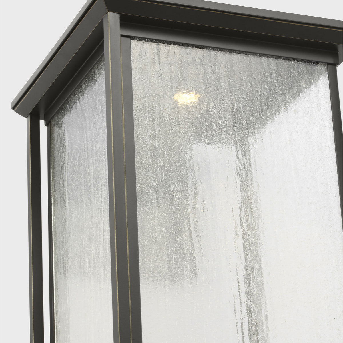 Audley 24" LED Lantern — Distressed Seeded