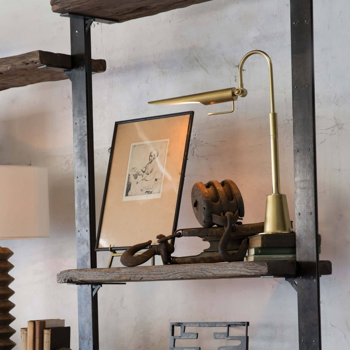 Raven One Light Table Lamp
