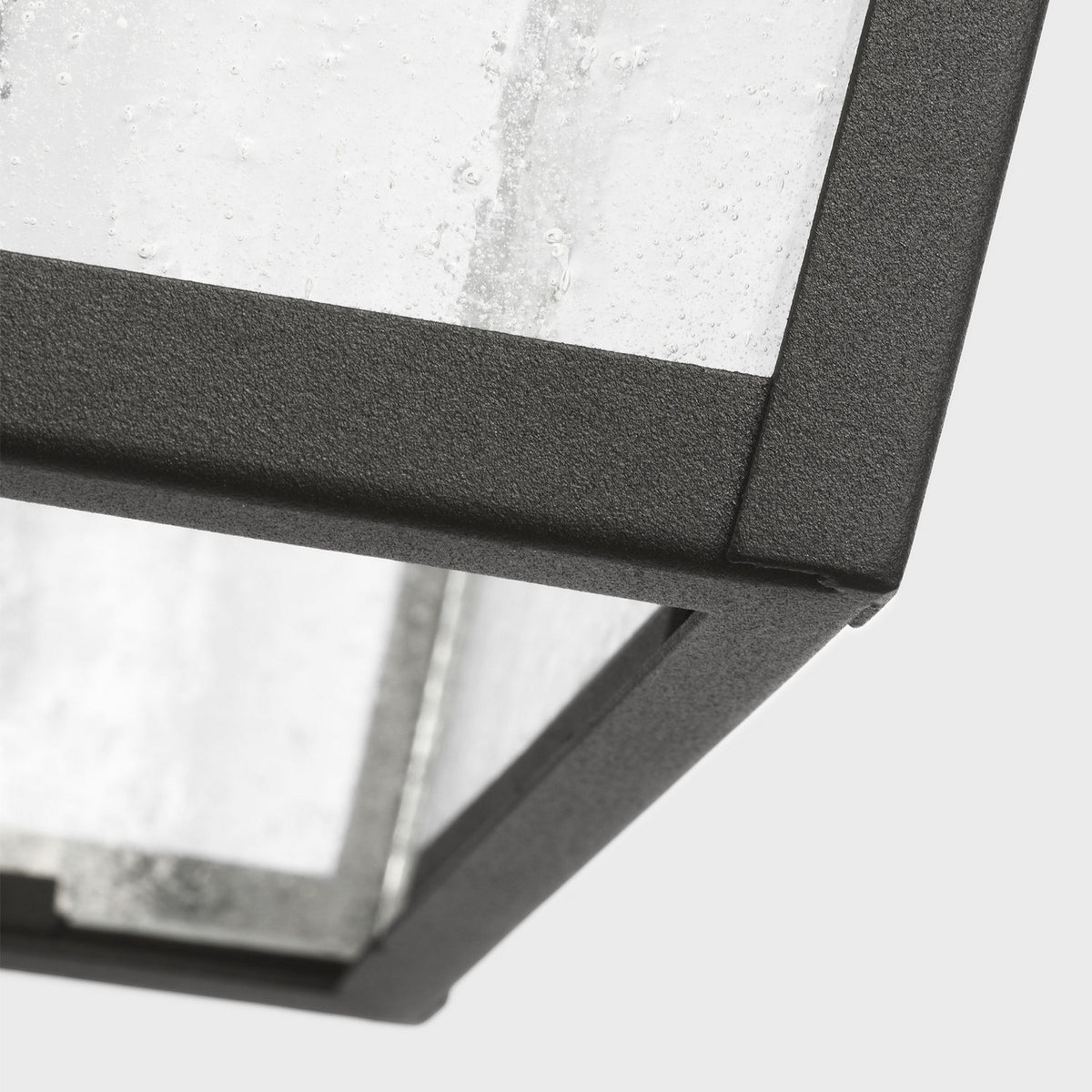 Kennewick Medium Wall Lantern