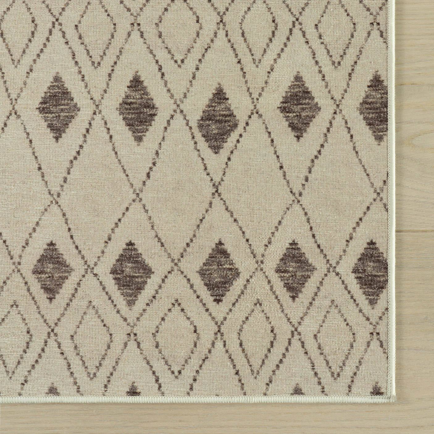 Chandler Ivory Machine Washable Rug