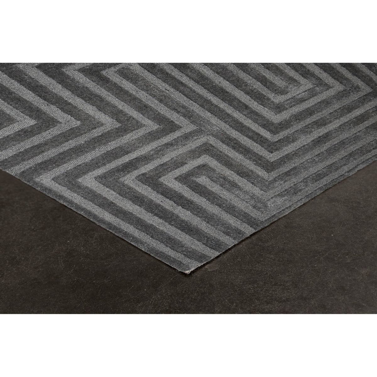 Home Accents - Floor Rugs — Transitional