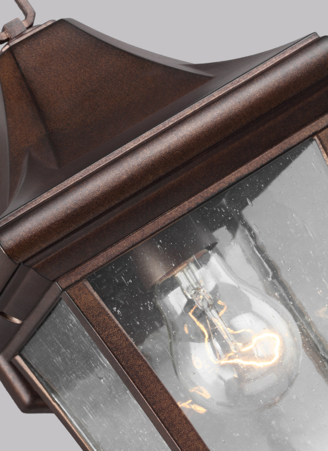Oakmont Extra Small Wall Lantern