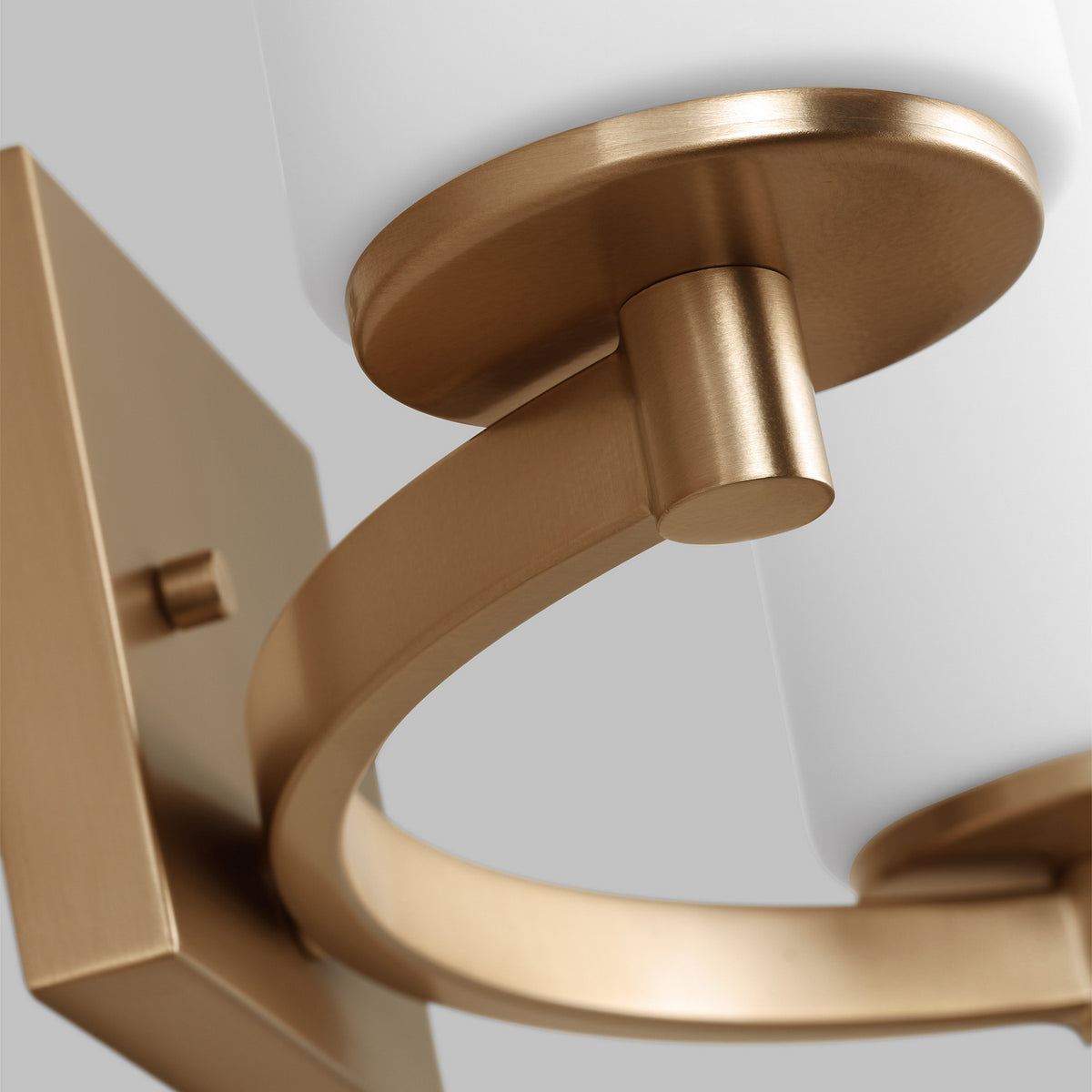 Hettinger Two Light Bath