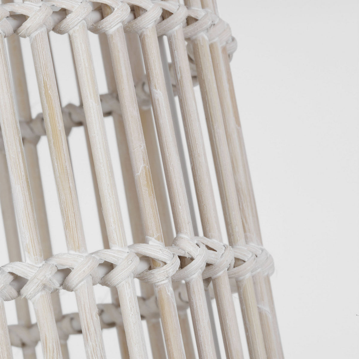 Elio Table Lamp